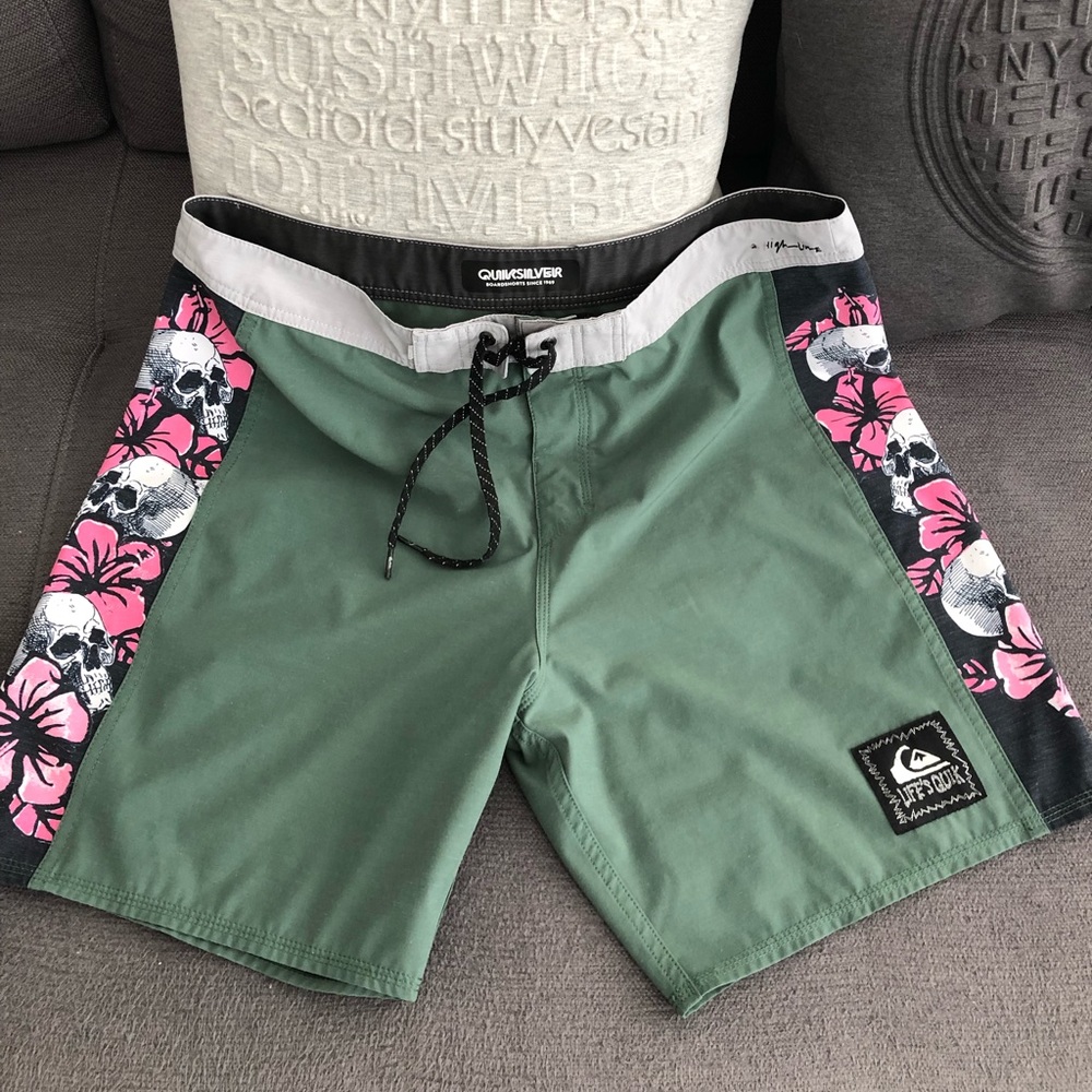 Quiksilver beach short 18”